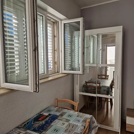 Apartament Karmen